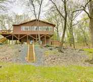 Others 7 Lakeside Dingmans Ferry Vacation Rental Cabin!