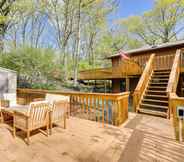 Others 6 Lakeside Dingmans Ferry Vacation Rental Cabin!