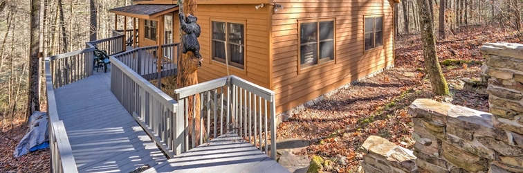 Others Highlands Cabin w/ Forest Views < 4 Mi to Cashiers