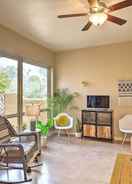 Foto utama Tucson Townhome: 11 Mi to Dtwn - Long-term Stays!