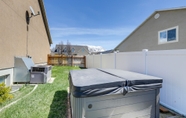 Lain-lain 2 Orem Vacation Rental w/ Shared Yard & Hot Tub