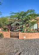 Primary image Tucson Home - Hiking Trail Access On-site!