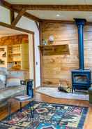 Primary image Alpine Lake Resort Cabin Rental w/ Pool Access!