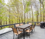 Others 2 Pet-friendly Boone Vacation Rental w/ Deck!