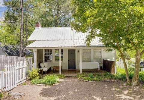 Others Charming Home < 2 Mi to Downtown Hendersonville!