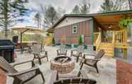 Lainnya 7 Tree-lined Murphy Cabin w/ Private Hot Tub!