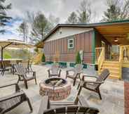 Others 7 Tree-lined Murphy Cabin w/ Private Hot Tub!
