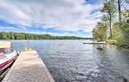 อื่นๆ 4 Rustic Adirondacks Home w/ Hot Tub & Lake Access!