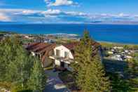 Khác Breathtaking Bear Lake Escape w/ Game Room & View!