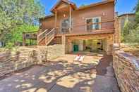 Others Payson Log Cabin w/ Gorgeous Outdoor Space!