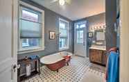 อื่นๆ 6 Contemporary Townhome in Midtown Harrisburg!