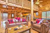 Lainnya Fully Loaded Pigeon Forge Cabin: 5 Mi to Dollywood