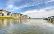 Others 2 Lakefront Condo: Boat Slip + Regatta Bay Amenities