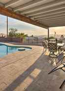 ภาพหลัก Desert Getaway w/ Pool, 2 Mi to Lake Havasu!