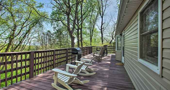 Others Massanutten Resort Home w/ Deck Near Skiing!