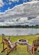 Primary image Stylish Olympia Home w/ Private Boat Dock!