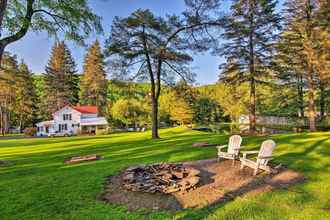 Others 4 3-acre Lodge w/ Snowmobile & Four-wheeling Trails