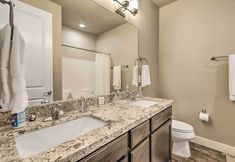 อื่นๆ 3 Family Home w/ Deck, 3 Mi to Downtown Flagstaff!