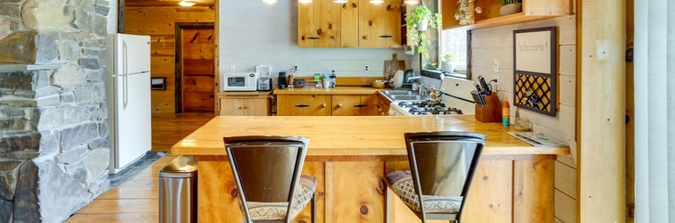 อื่นๆ New York Vacation Rental w/ Large Deck!