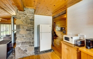 อื่นๆ 5 New York Vacation Rental w/ Large Deck!