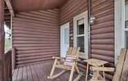 Others 5 Cozy National Forest Escape w/ Porch & Games!