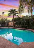 ภาพหลัก Charming Scottsdale Home w/ Pool, Patio + Hot Tub!