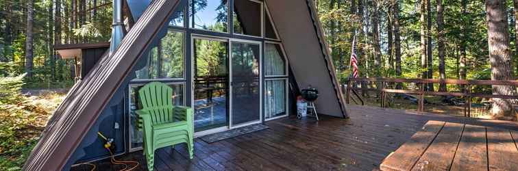 Lain-lain Serene Washington Escape w/ Deck & Mountain Views!