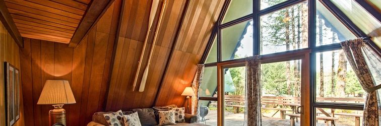 其他 Serene Washington Escape w/ Deck & Mountain Views!