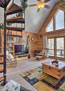 ภาพหลัก Cozy Beech Mountain Retreat w/ 2 Decks & Fire Pit!