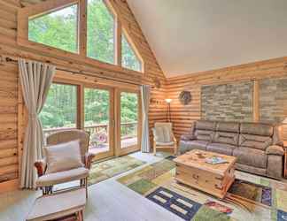 Others 2 Cozy Beech Mountain Retreat w/ 2 Decks & Fire Pit!