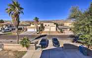 Others 4 Bullhead City Oasis, Blocks to Colorado River