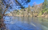 Khác 7 Tranquil + Cozy Yelm Cabin Along Nisqually River!