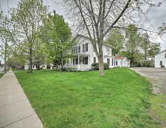 Others 2 Romantic Country Apt by Lake Erie & Wineries!