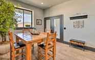 Lainnya 6 Spacious Tooele Unit w/ Sprawling Mtn Views!