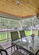 ภาพหลัก Lakeside Home W/game Room, Yard, Deck & Fireplace!