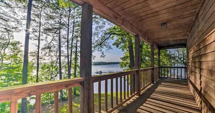 อื่นๆ Springville Cabin on Kentucky Lake w/ Deck!