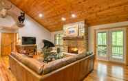 Others 6 Cozy Maggie Valley Cabin Rental w/ Private Hot Tub