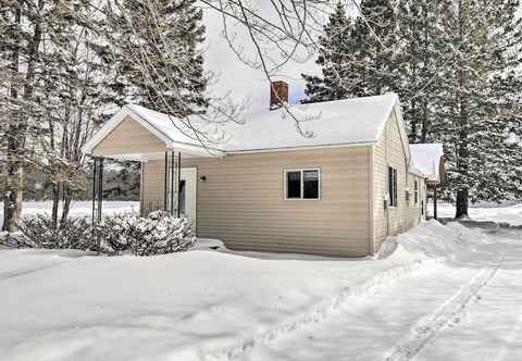 Others Cozy Chassell House - 10 Mi to Portage Lake!