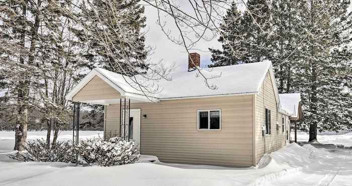 Lainnya Cozy Chassell House - 10 Mi to Portage Lake!