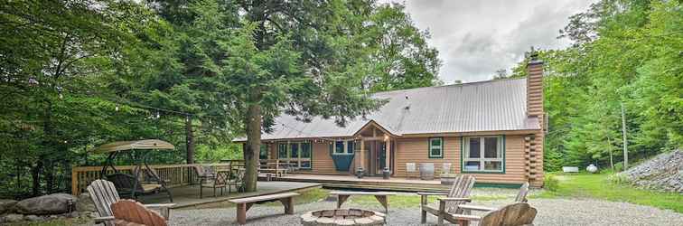 Lainnya Adirondack / Lake George Cabin w/ Hot Tub!