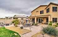 Lainnya 3 San Tan Mountain Escape With Patio & Pool Access!