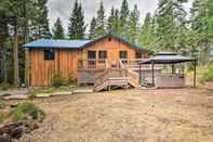 Others Cabin w/ Hot Tub, By Crater Lake Nat'l Park!