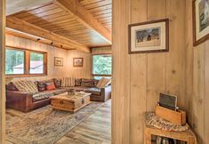 Others 6 Quiet Max Meadows Cabin, 12 Acres of Property