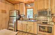 Others 7 Quiet Max Meadows Cabin, 12 Acres of Property