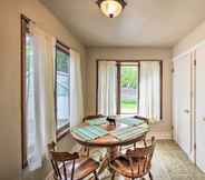 Others 2 Walkable Lake Elkhart Apt: Dine, Shop, Swim!