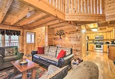 Lainnya 5 Cabin w/ Hot Tub ~ 2 Mi to Island in Pigeon Forge!