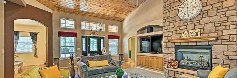 Others Upscale Haven Near the Apache-sitgreaves Forest!