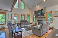 Others Lakefront Home w/ Game Room, Decks, Dock & Kayaks!