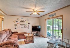 其他 3 Lyndonville Home w/ Fire Pit, Screened Patio & A/C