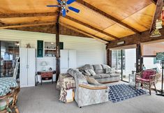 其他 7 Lyndonville Home w/ Fire Pit, Screened Patio & A/C